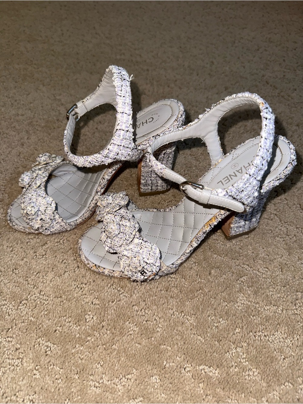 Chanel Purple/White Tweed Camellia Flower Sandals Size 8/38 - Picture 4 of 10
